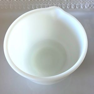 EUC Vintage Mixing Bowl Glasbake   For Sunbeam milk white glass